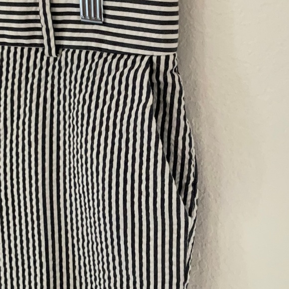 JCrew capris in beautiful seer sucker black and white stripes - Picture 3 of 8